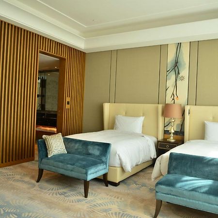 Hilton Urumçi Dış mekan fotoğraf