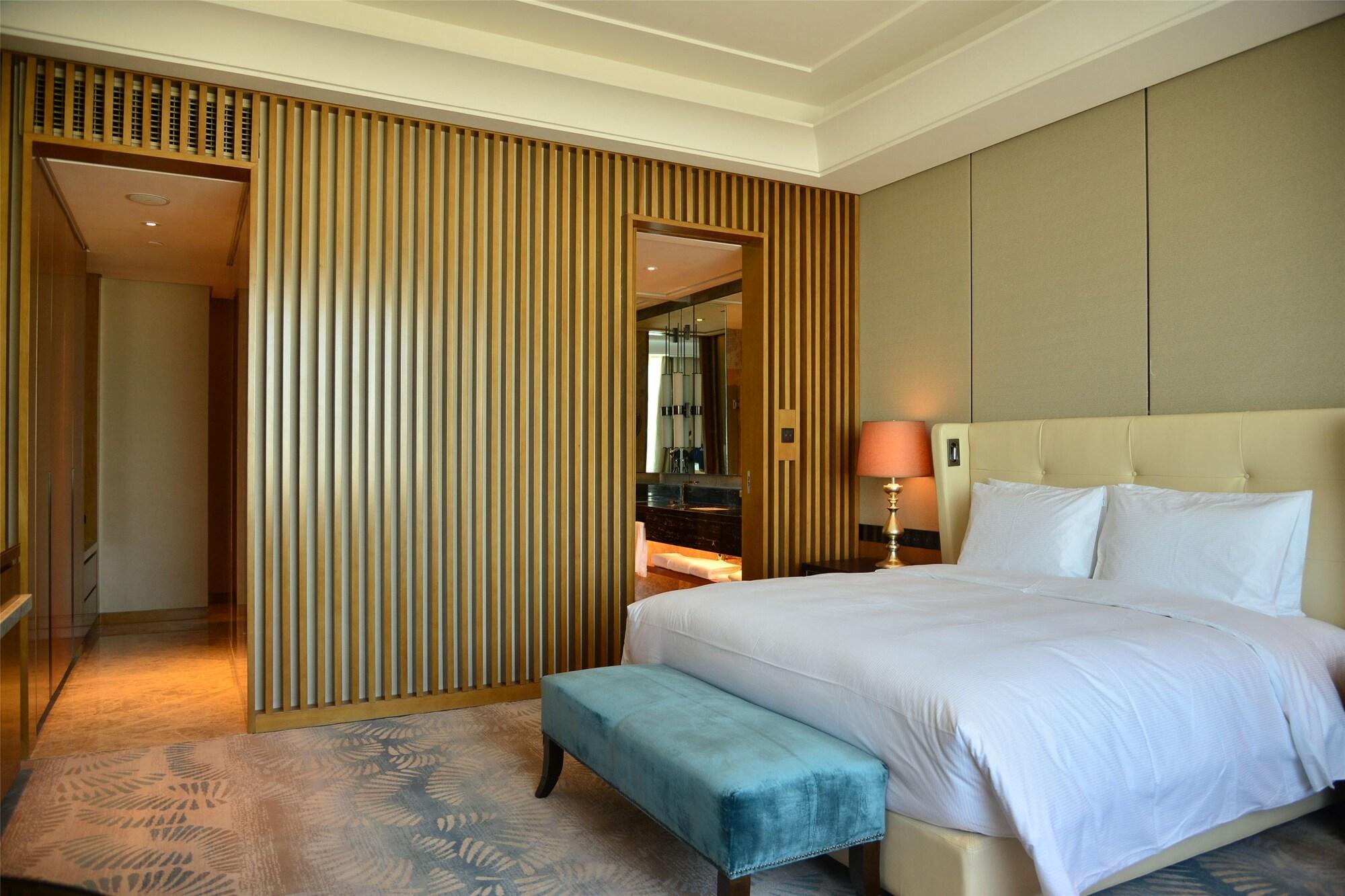 Hilton Urumçi Dış mekan fotoğraf