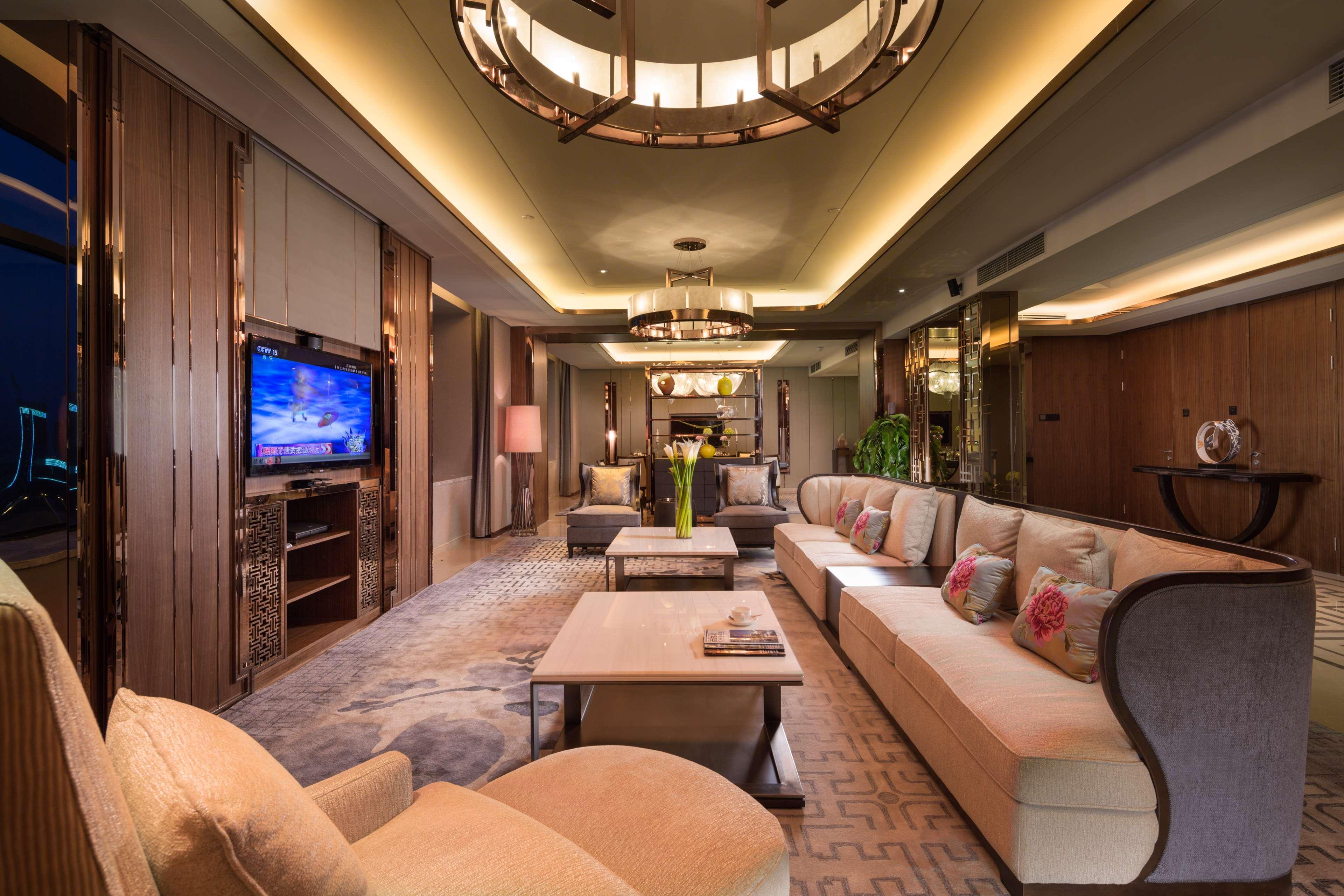 Hilton Urumçi Dış mekan fotoğraf