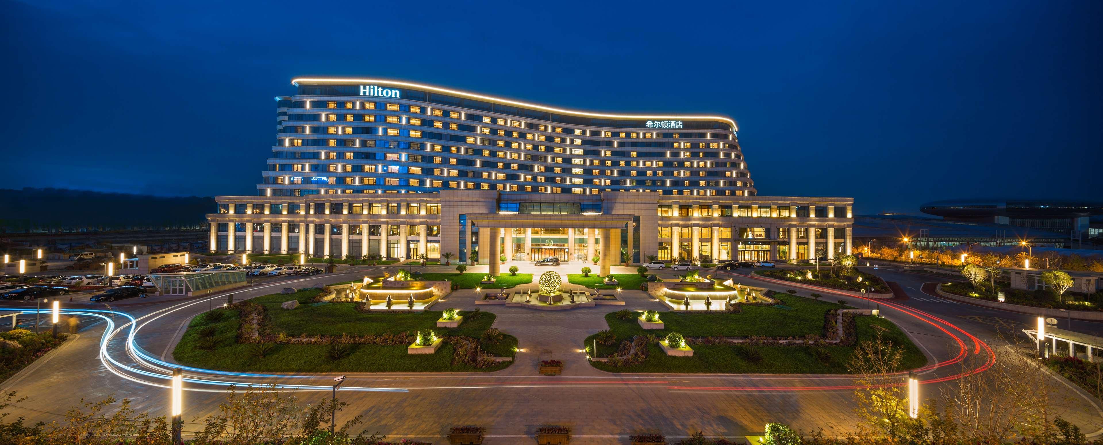 Hilton Urumçi Dış mekan fotoğraf