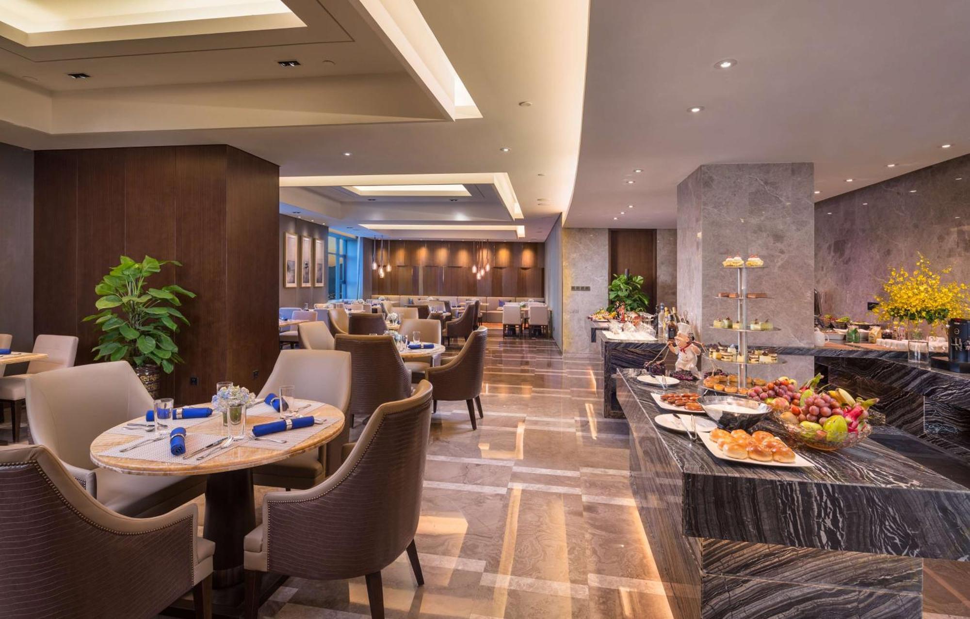 Hilton Urumçi Dış mekan fotoğraf