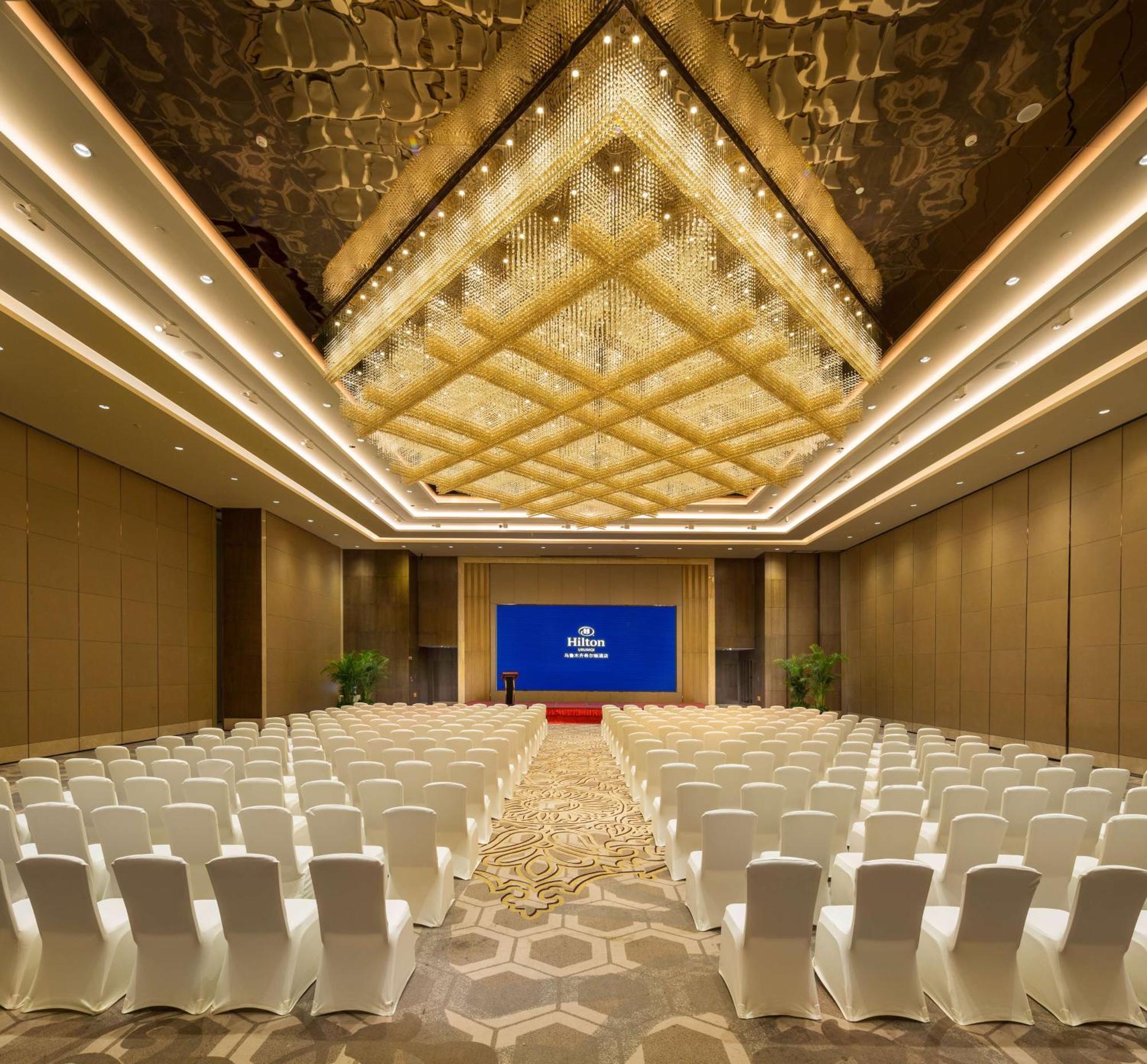 Hilton Urumçi Dış mekan fotoğraf